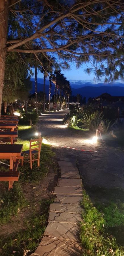 Bojo Resort Orikum Exterior foto